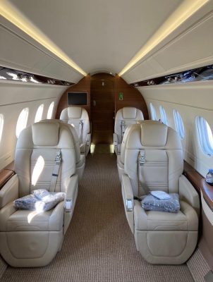 Legacy 500 Interior 1