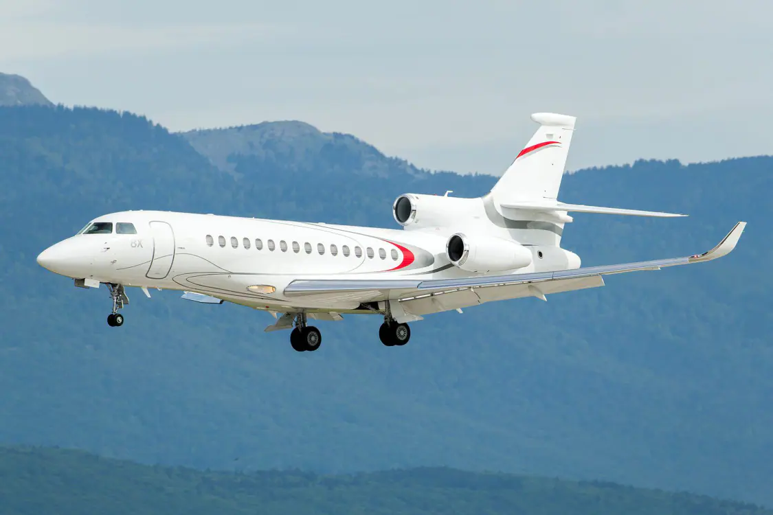Dassault Falcon 8X | Private Jet Aircraft Guide | Chapman Freeborn